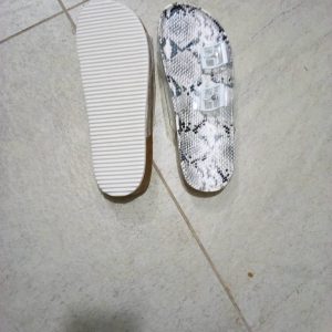 Women foot wear