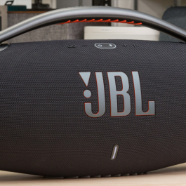 JBL Boombox 3
