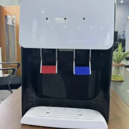 WATER DISPENSER