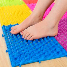 Foot massage mat