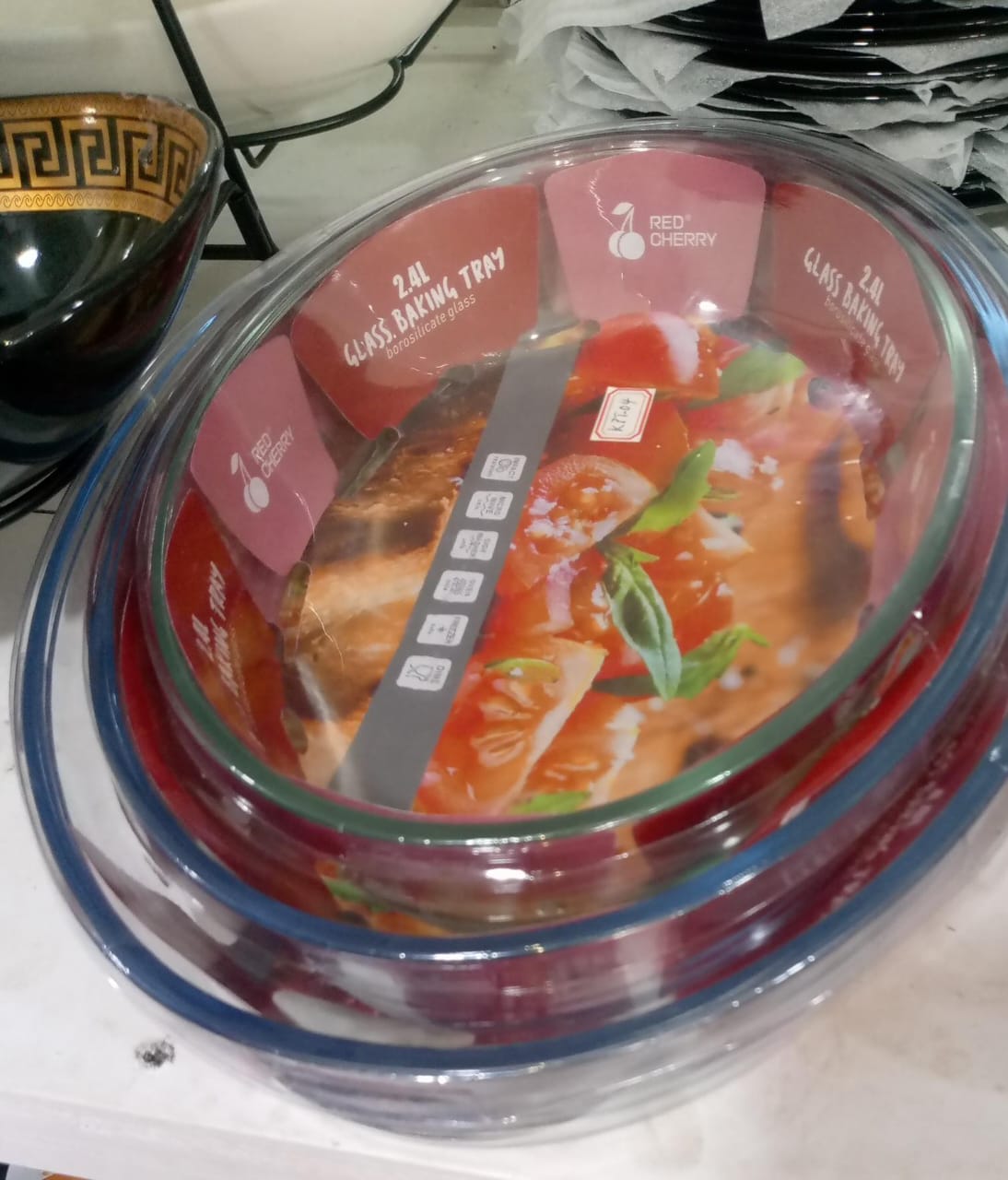 Red Cherry Borosilicate Oval Glass Baking Tray - Image 2
