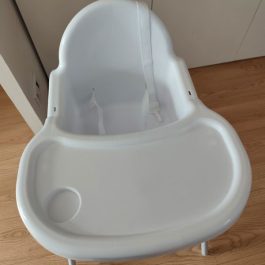 Floor Feeding Seat